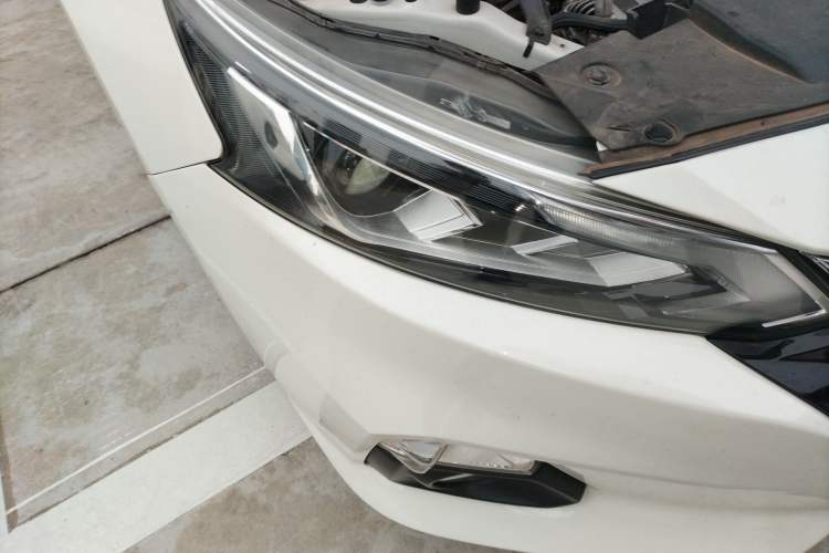 Used Nissan Teana 2021 2.0L XL Comfort Edition Right Front Headlight