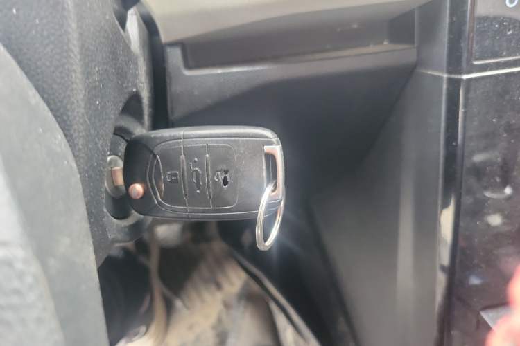 Used Wuling Hongguang PLUS 2019 1.5T Manual Luxury 7-Seater
