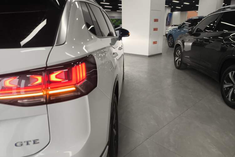 Used Volkswagen Tayron GTE Plug-in Hybrid 2023 280TSI Luxury Plus Advanced Edition