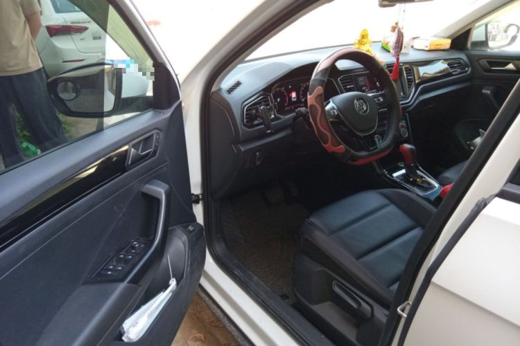 Used Volkswagen T-ROC 2020 280TSI DSG Two-Wheel Drive Comfort Version