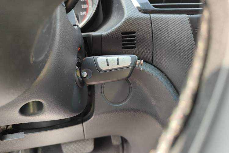 Used Bestune B70 2014 2.0L automatic luxury version