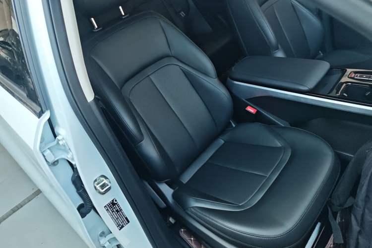 Used Wuling Xingguang 2024 Co-Creation Edition 510 Advanced Model