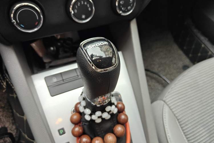 Used Skoda Octavia 2015 1.6L Automatic Yijie Edition