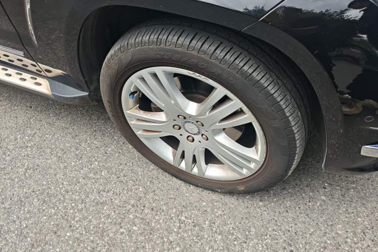 Used Mercedes-Benz GLK-Class 2014 GLK 200 Standard Model Right Front Wheel Hub