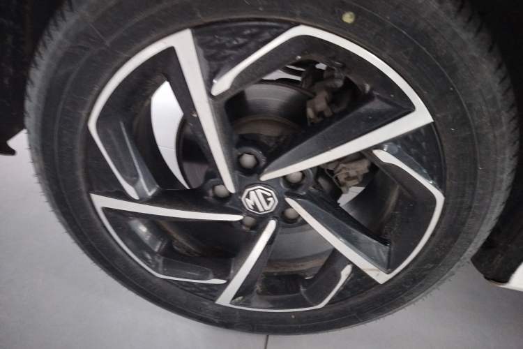 Used MG 5 2021 300TGI DCT Elegant Luxury Edition
