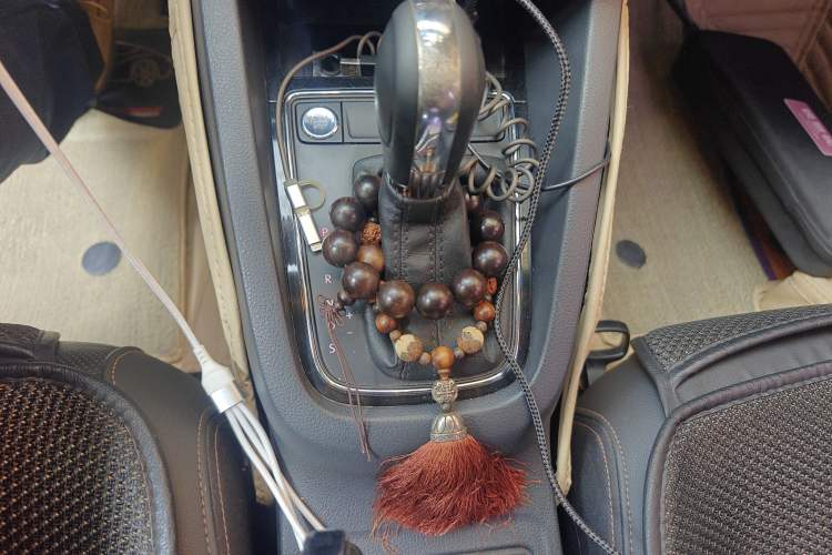 Used Volkswagen Sagitar 2015 230TSI Automatic Luxury Model
