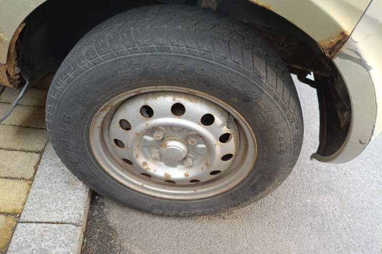 Used Wuling Rongguang 2011 1.2L Base Version