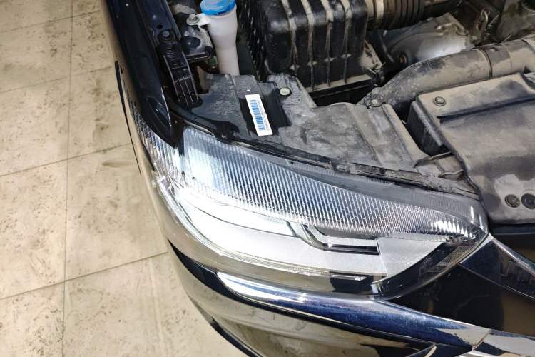 Used JAC Refine M4 2021 2.0L Manual Comfort Edition Right Front Headlight