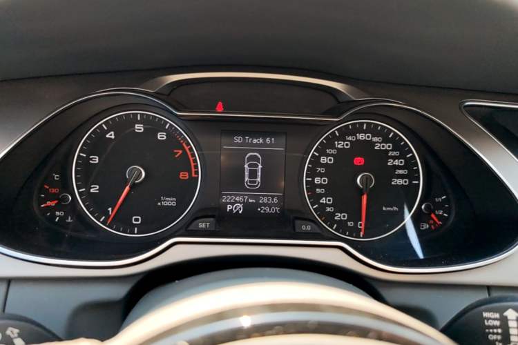 Used Audi A4L 2016 35 TFSI Collection Edition S line Comfort Model