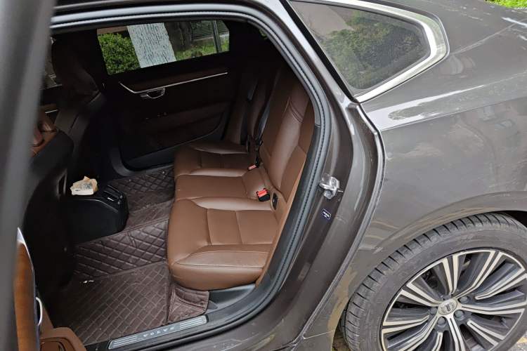 Used Volvo S90 2021 B5 Zhiyi Luxury Edition Interior 4
