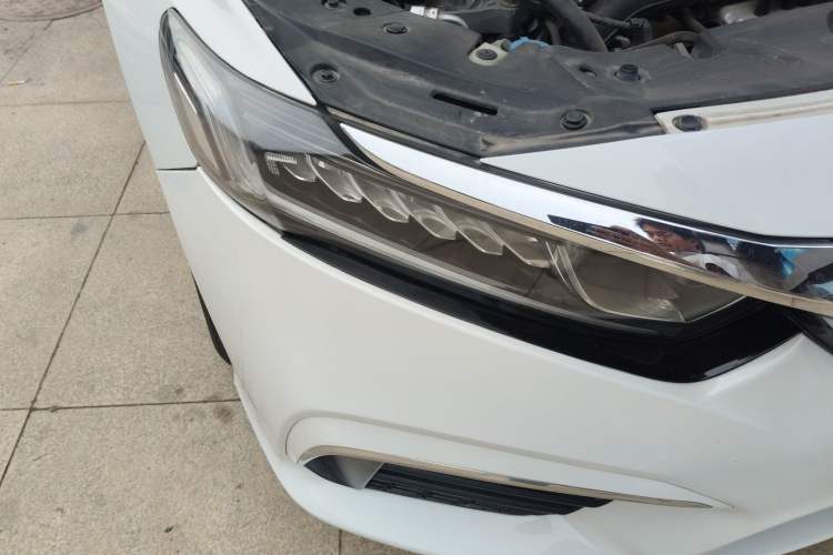 Used Honda Inspire 2019 260TURBO Elegant Edition China V Emission Standard Right Front Headlight