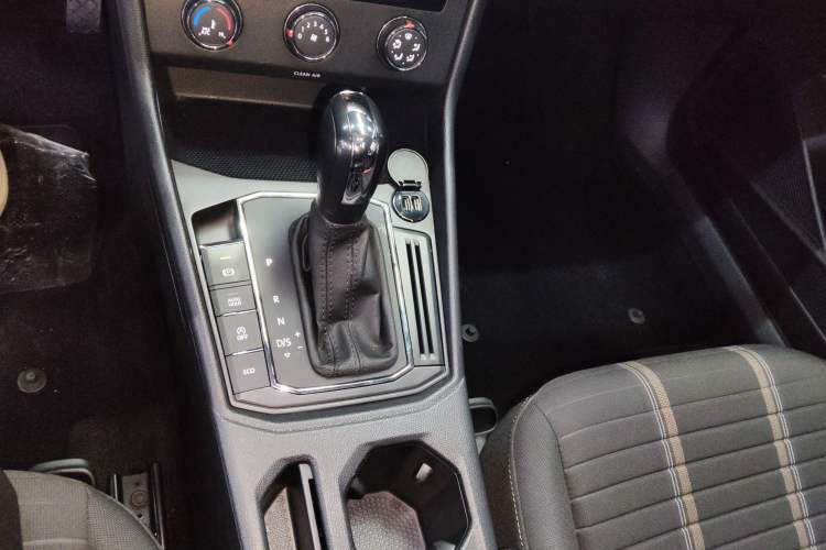 Used Volkswagen Lavida 2022 280TSI DSG Comfort Edition
