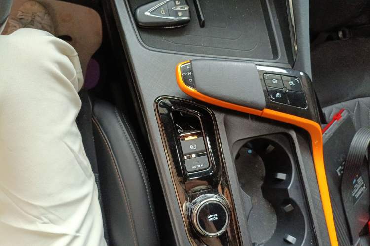 Used CHANGAN UNI-T 2022 1.5T Sport Edition Premium Version
