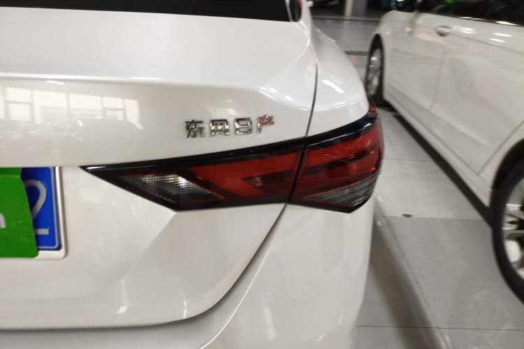 Used Nissan Sylphy 2023 1.6L CVT Enjoyment Edition Exterior 3