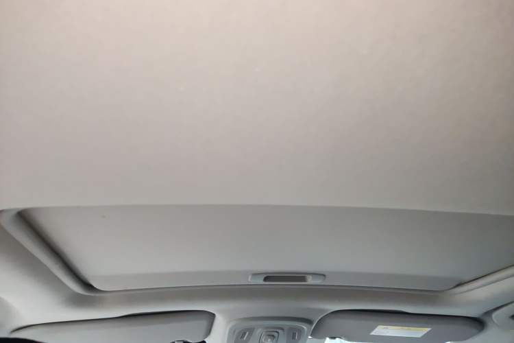 Used Citroen C4L 2014 1.8L Intelligent Drive Automatic Enjoyment Model
