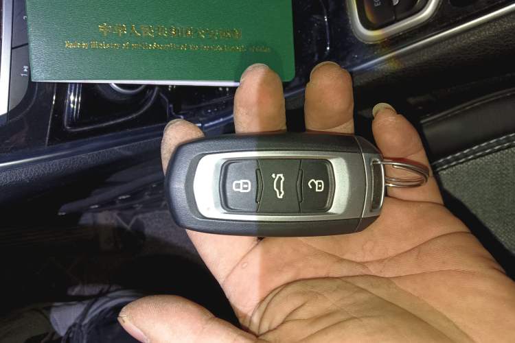 Used Geely Auto Emgrand GT 2015 1.8T Standard Model
