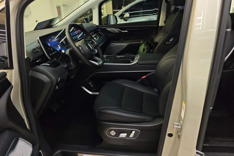 Used Wey Gaoshan 2023 Four-Wheel Drive Flagship Edition
