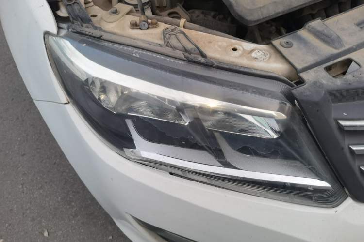 Used FORTHING S500 2016 1.6L Manual Luxury Edition