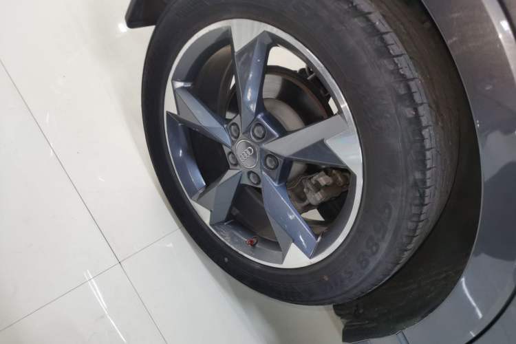 Used Audi Q3 2020 35 TFSI Fashion Dynamic Model