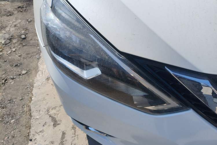 Used Nissan Sylphy 2021 Classic 1.6XL CVT Luxury Edition Right Front Headlight