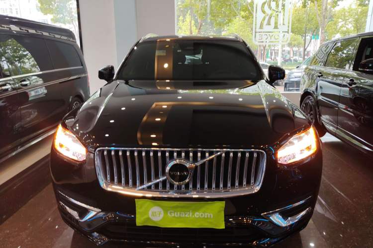 Used Volvo XC90 2023 B6 Zhiyi Luxury Edition 7-Seater