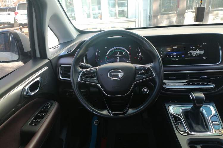 Used GAC Trumpchi M6 2021 PRO 270T Automatic Luxury Edition