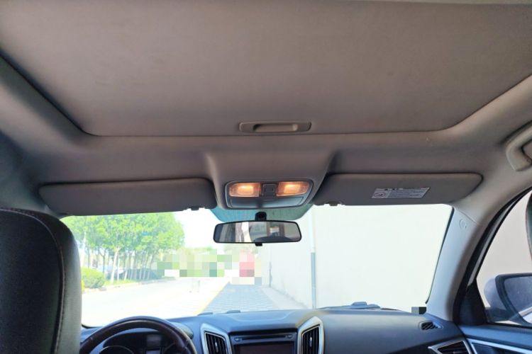 Used CHANGAN CS75 2014 2.0L Manual Luxury Version China IV Standard
