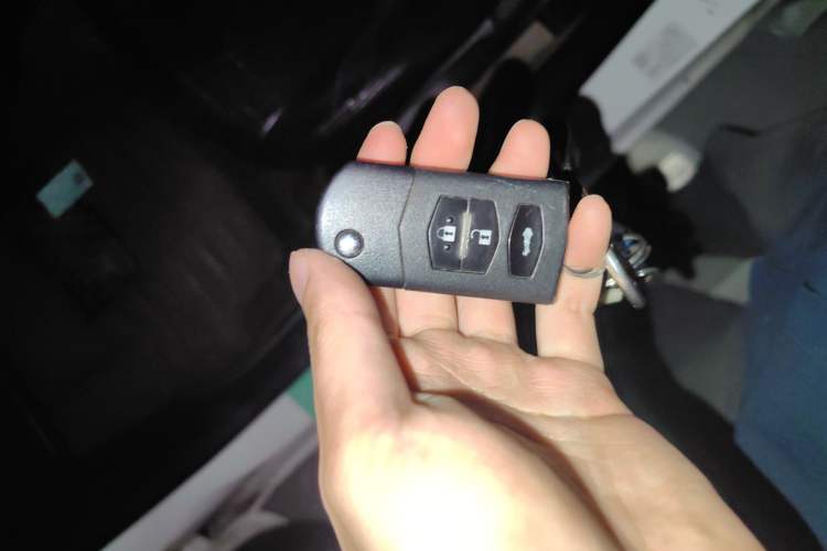 Used Mazda Mazda 3 2015 Sedan 1.6L Automatic Comfort Model