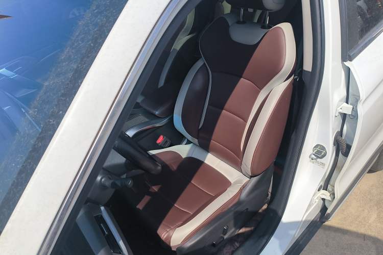 Used Geely Auto Emgrand X7 Sport 2022 1.8TD DCT Zhiya Trim Left Front Seat