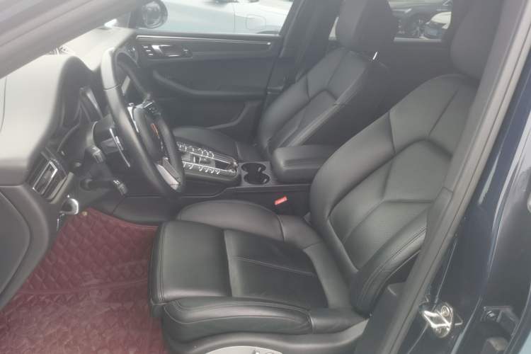 Used Porsche Macan 2018 Macan 2.0T