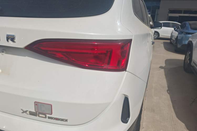 Used JETOUR X90 2019 1.6T DCT Luxury Touring Edition 5 Seats China VI Standard