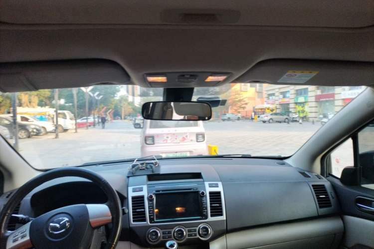 Used Mazda 8 2013 2.5L Ultimate Edition