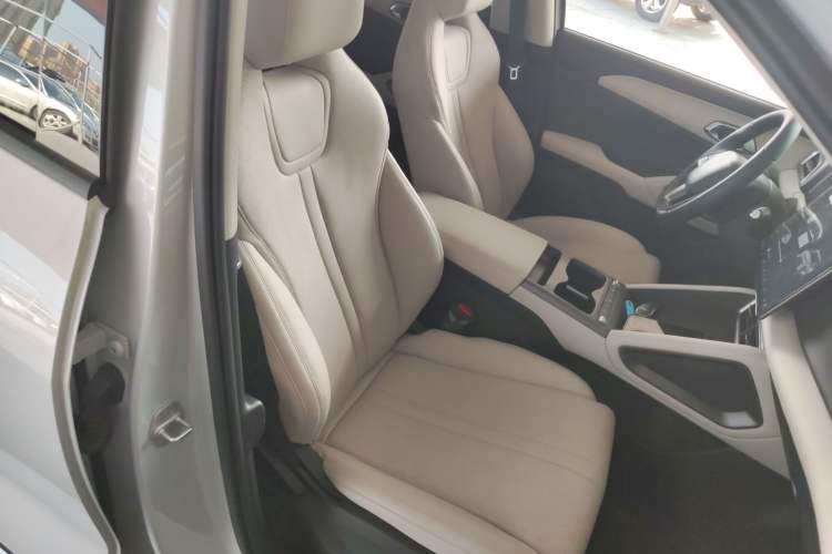 Used BYD Yuan UP 2025 Intelligent Driving Version 401 KM Dynamic Edition