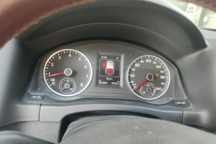 Used Volkswagen Tiguan 2015 1.8TSI Automatic Two-Wheel Drive Luxury Model Instrument Cluster