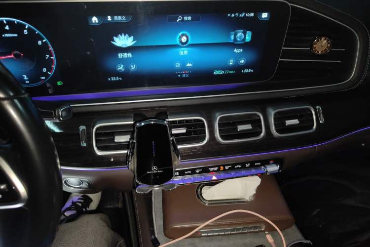 Used Mercedes-Benz GLE 2021 GLE 350 4MATIC Stylish Model Audio And AC Panel