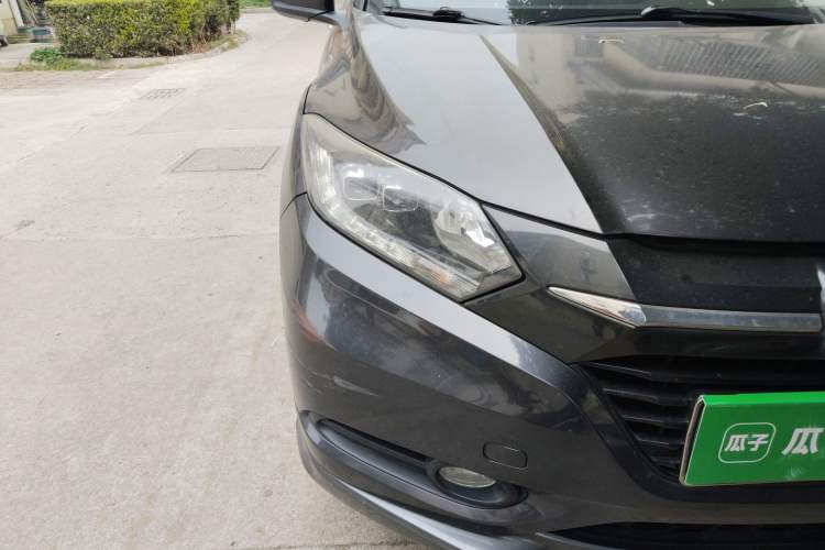 Used Honda Vezel 2015 1.8L CVT Four-Wheel Drive Flagship Model