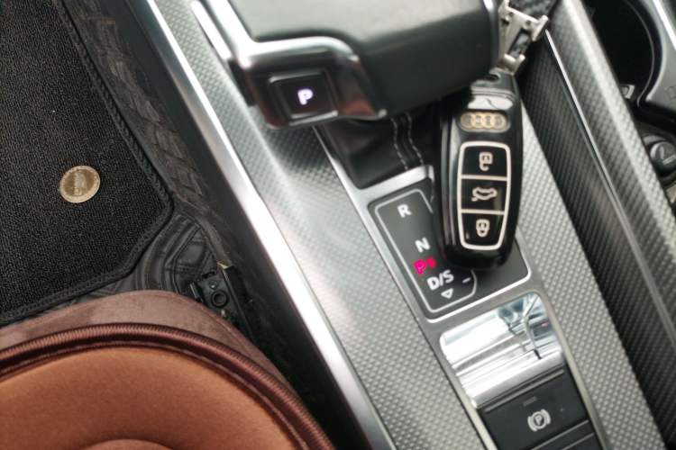 Used Audi A6L 2019 40 TFSI Luxury Dynamic Model
