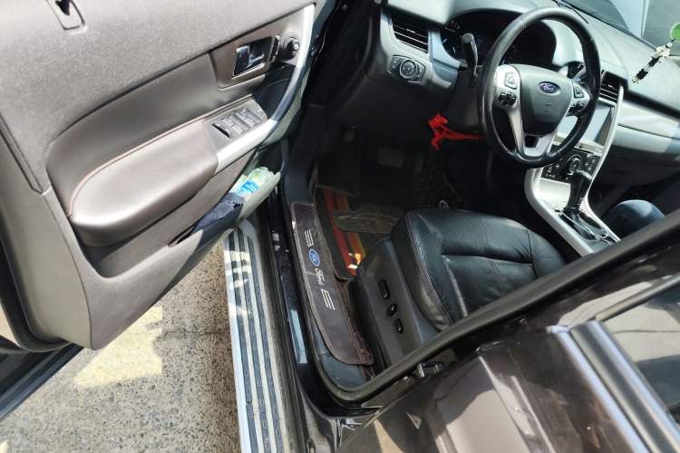 Used Ford Edge 2012 2.0T Elite Sunroof Edition
