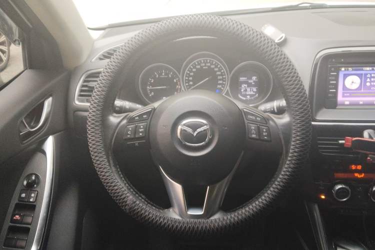 Used Mazda CX-5 2015 2.5L Automatic 4x4 Prestige Edition
