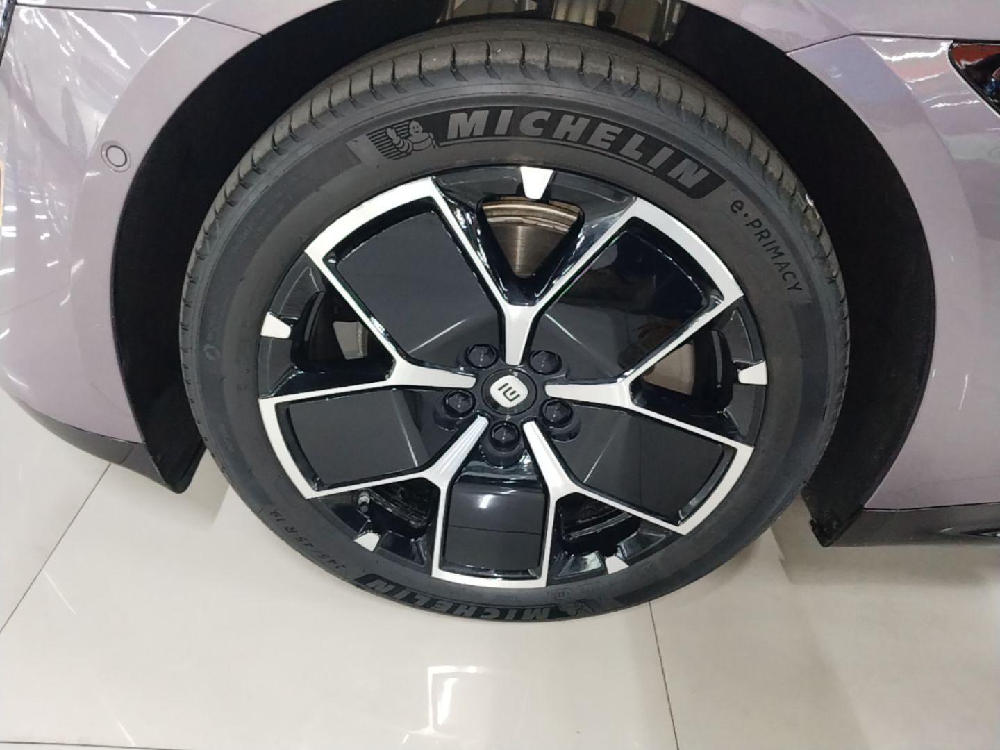 Xiaomi Auto SU7 2024 Rear-Drive Long-Range Intelligent Driving Version — снимка 10