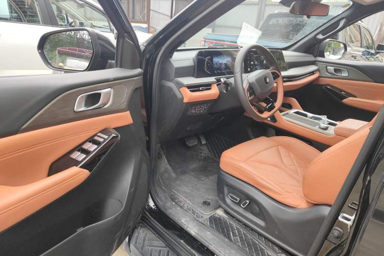 Used CHANGAN NEVO Hunter K50 2025 All-Wheel-Drive Global Version Driver Seat