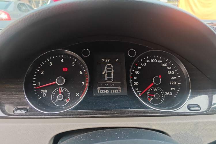 Used Volkswagen Magotan 2012 Facelift 1.8TSI Prestige Model Instrument Cluster