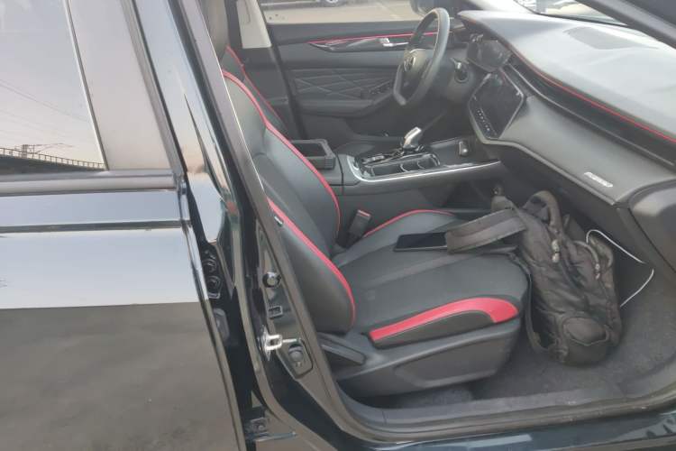 Used Dongfeng Aeolus Yixuan MAX 2023 1.5T Super-Powered Dad Edition