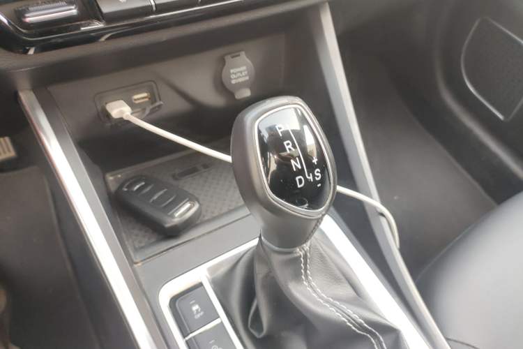 Used Geely Auto Vision X3 2019 Upgraded Model 1.5L CVT Prestige Version