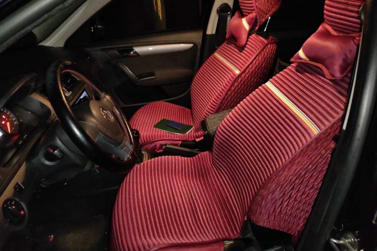 Used Volkswagen Lavida 2015 1.6L Manual Fashion Edition