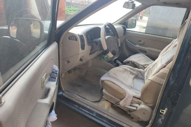 Used JMC Baodian 2013 2.8T Two-Wheel-Drive Diesel Comfort Value Edition
