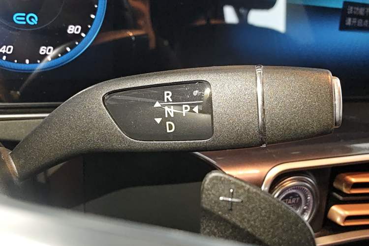 Used Mercedes-Benz EQC 2022-Year Restyled EQC 350 4MATIC Gear Lever