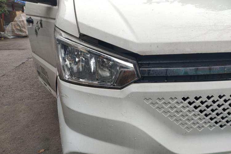 Used Dongfeng Yufeng EM26 2023 High-End Model 41.86 kWh CATL