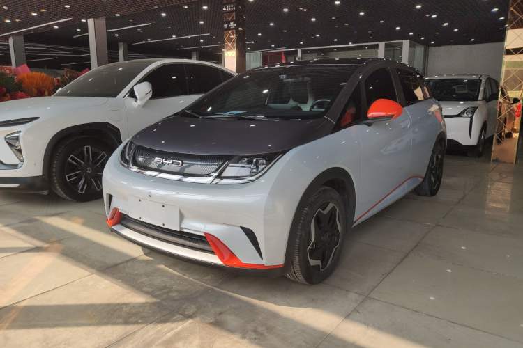 Used BYD Dolphin 2021 405 km Fashion Edition