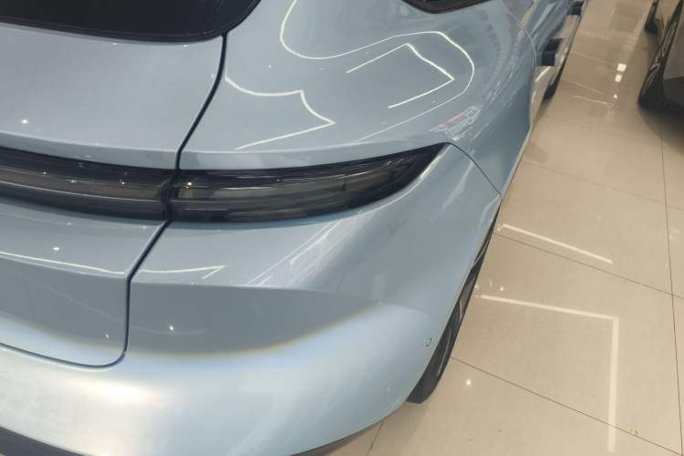 Used Nio ET5T 2023 75 kWh Touring